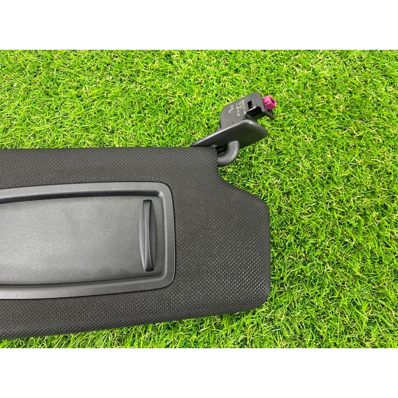 Козирок сонцезахисний (салон) BMW 5-series G30 2017 2.0 B46B20 51168068742