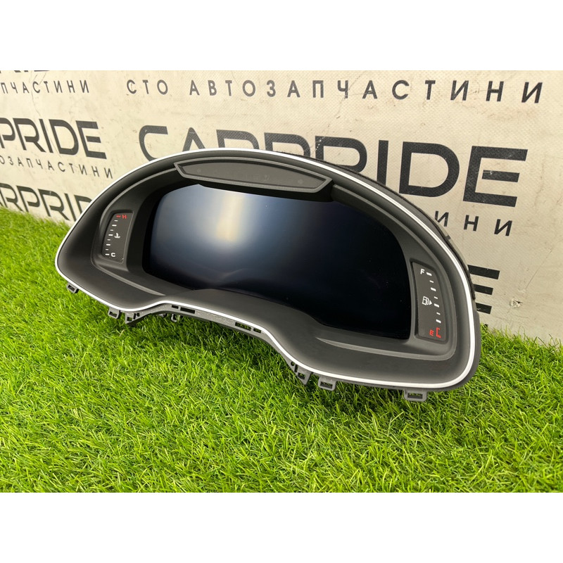 Панель приборов (салон) AUDI Q7 4M 2018 3.0 TFSi 4M0920890C