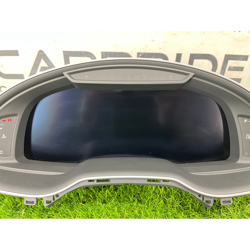 Панель приборов (салон) AUDI Q7 4M 2018 3.0 TFSi 4M0920890C