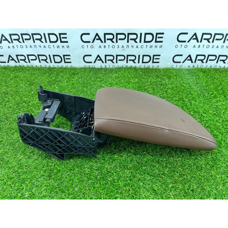 Подлокотник (салон) BMW 2-series F22 2015 2.0 51169288948
