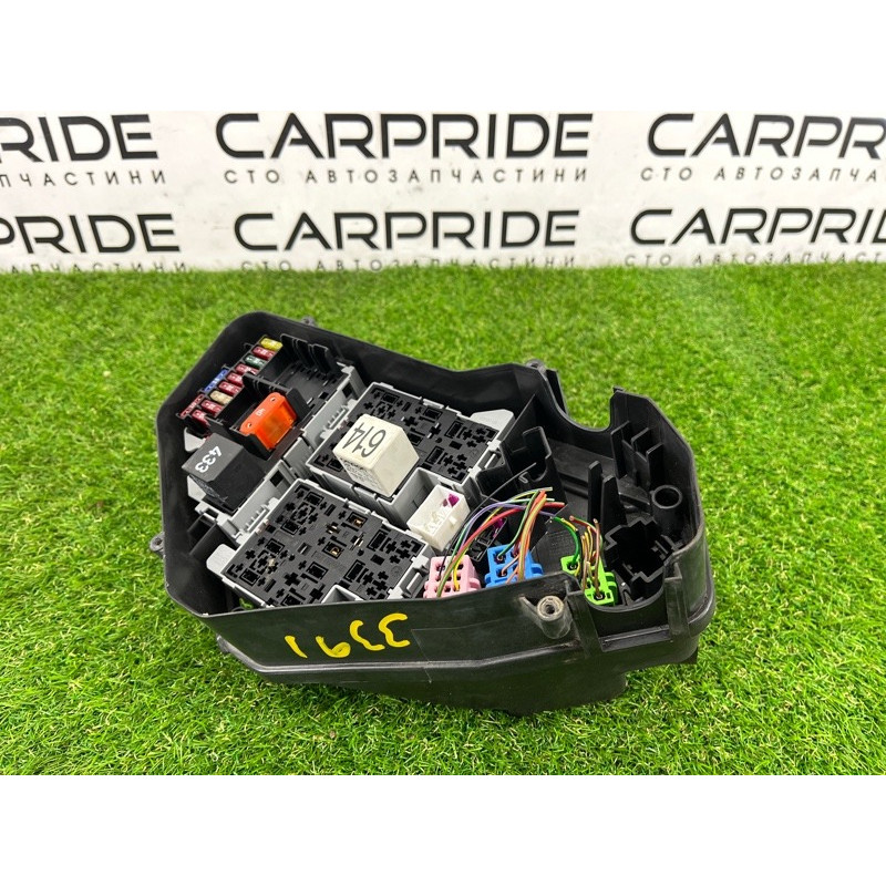 Блок предохранителей (электрика) Volkswagen Touareg FL 2015 3.6 7P0907295