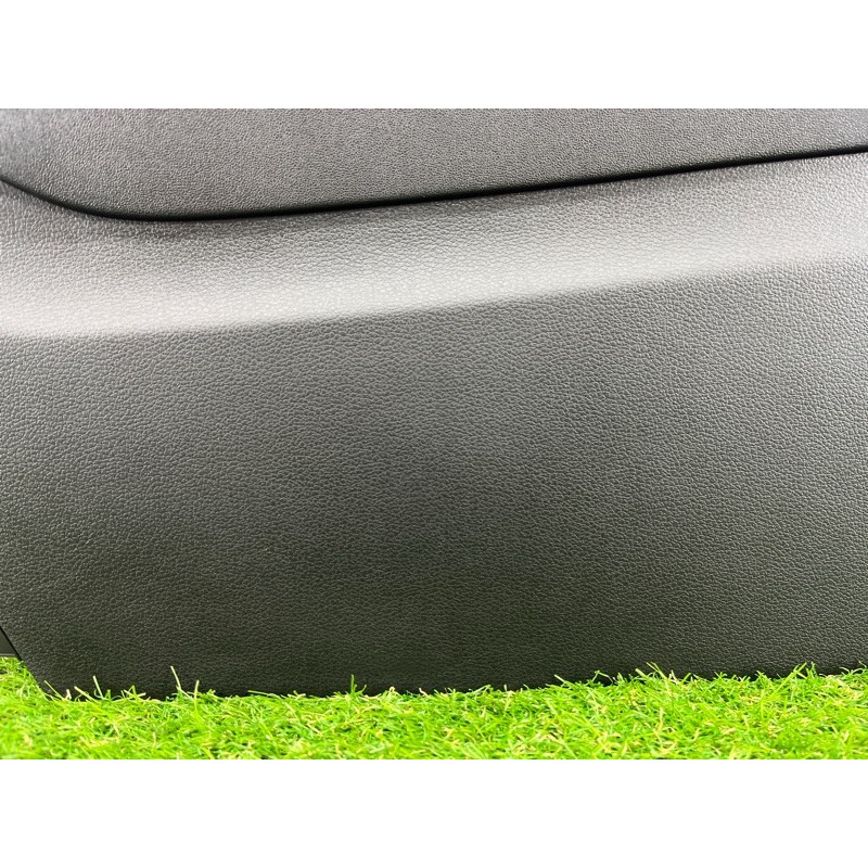 Крепление центральной консоли (салон) Hyundai Santa Fe TM 2019 2.4GDI 84601S2000NNB
