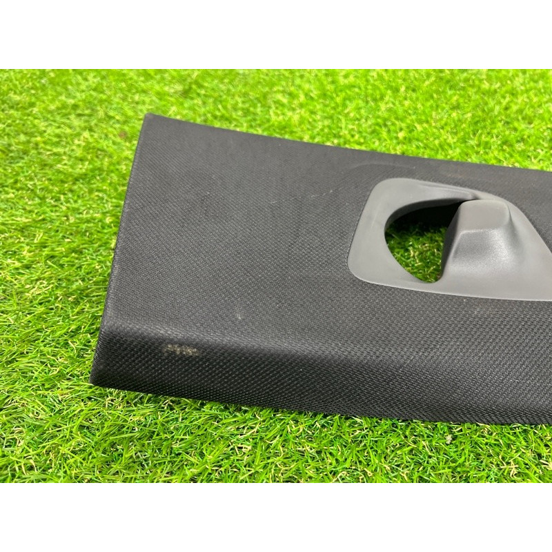 Обшивка центральної стійки (салон) BMW 5-series G30 2017 2.0 B46B20 51438065026