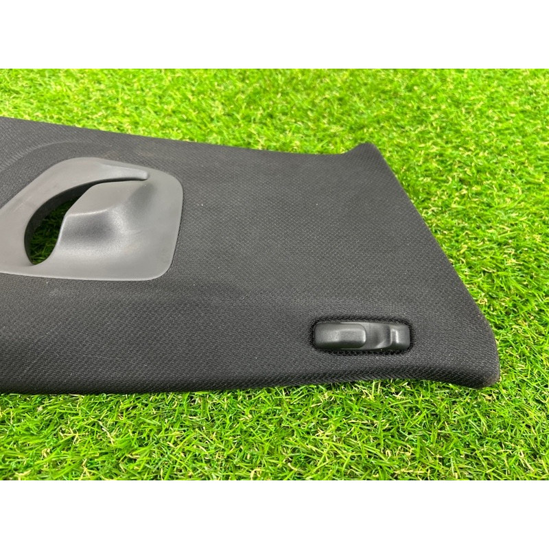 Обшивка центральної стійки (салон) BMW 5-series G30 2017 2.0 B46B20 51438065026