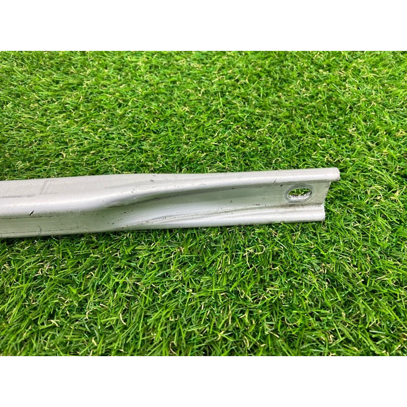 Распорка передней панели (кузов и элементы) AUDI A4 B9 2017 2.0 8W0805646