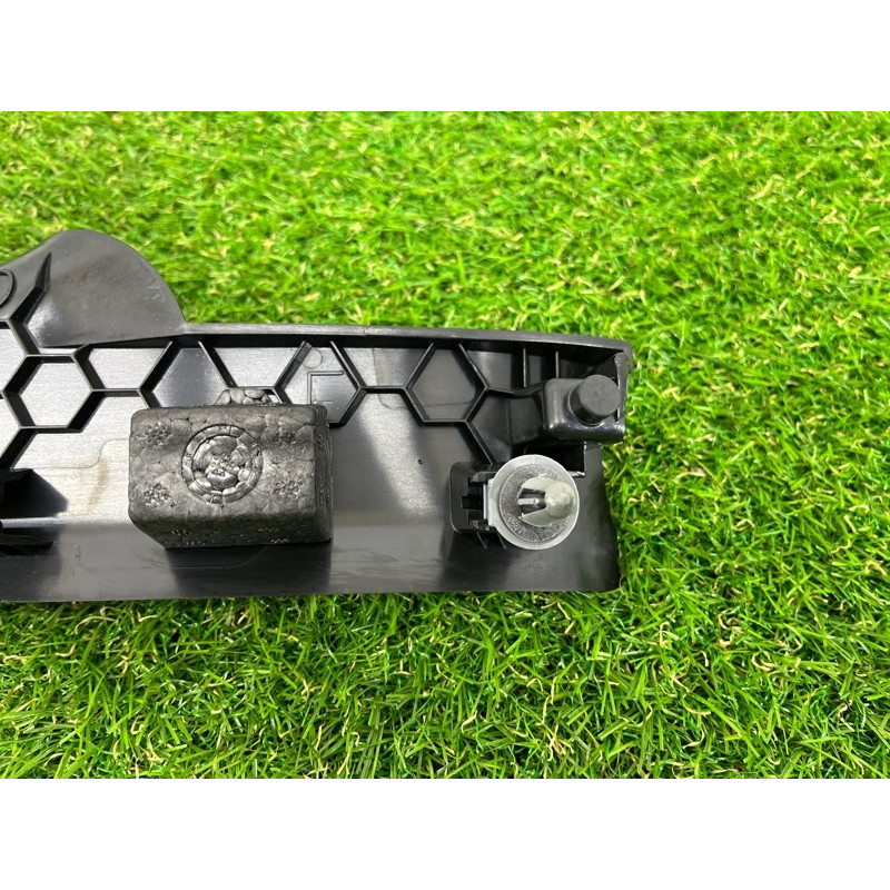 Накладка на поріг (кузов і елементи) BMW 5-series G30 2017 2.0 B46B20 51477419695