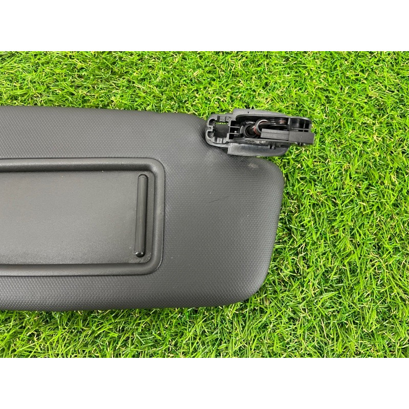 Козырек солнцезащитный (салон) AUDI Q5 8R 2012 3.2 CALB 8K0857552L7C0