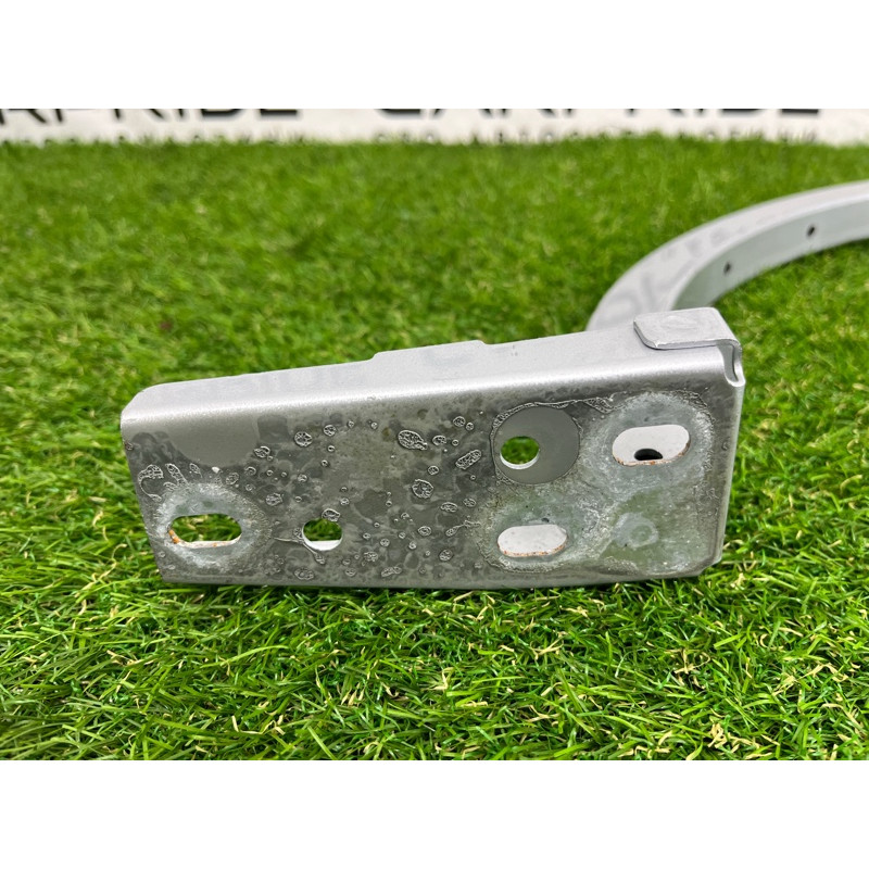 Петля багажника (кузов и элементы) AUDI A3 8V 2015 1.8 8V5827302C