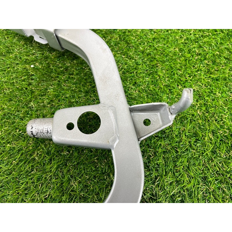 Петля багажника (кузов и элементы) AUDI A3 8V 2015 1.8 8V5827302C