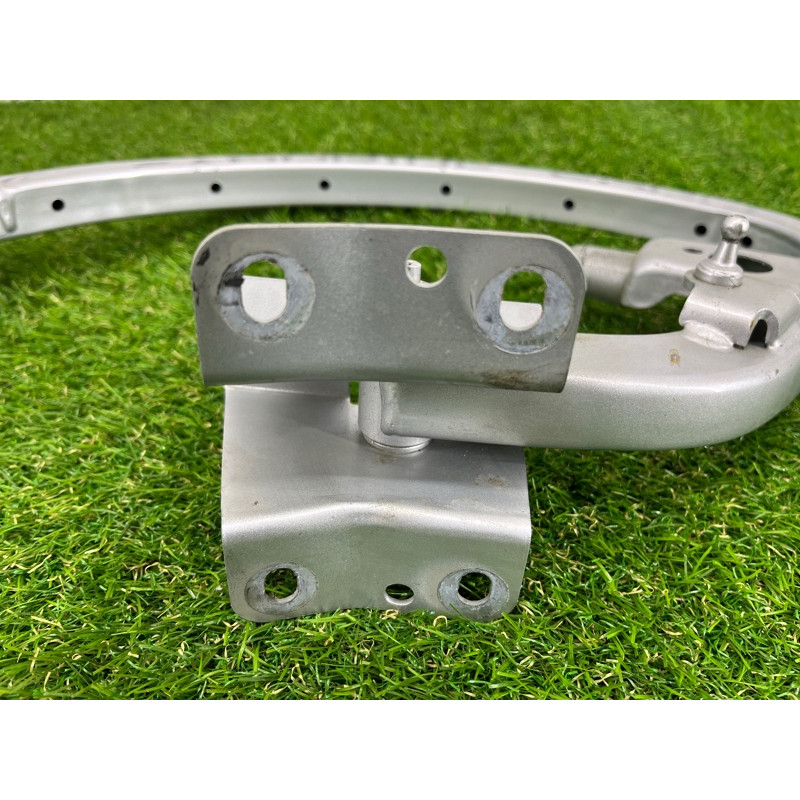 Петля багажника (кузов и элементы) AUDI A3 8V 2015 1.8 8V5827301C