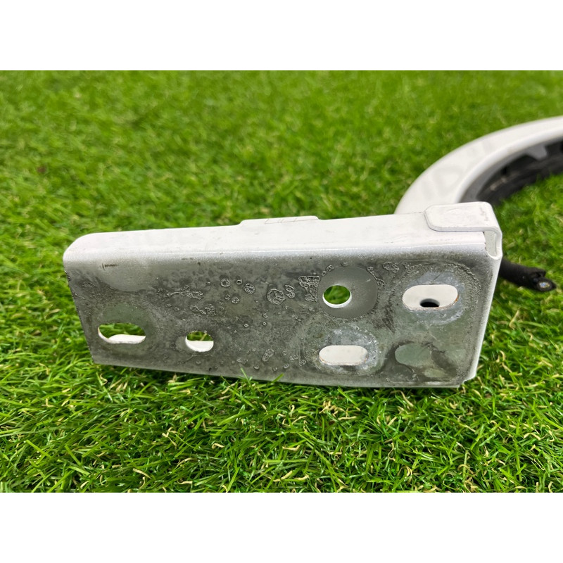 Петля багажника (кузов и элементы) AUDI A3 8V 2018 2.0 CZRA 8V5827302C