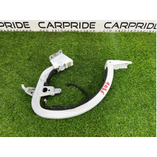 Петля багажника