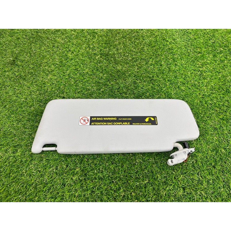 Козырек солнцезащитный (салон) AUDI A4 B9 2017 2.0 8W0857552AMEA7