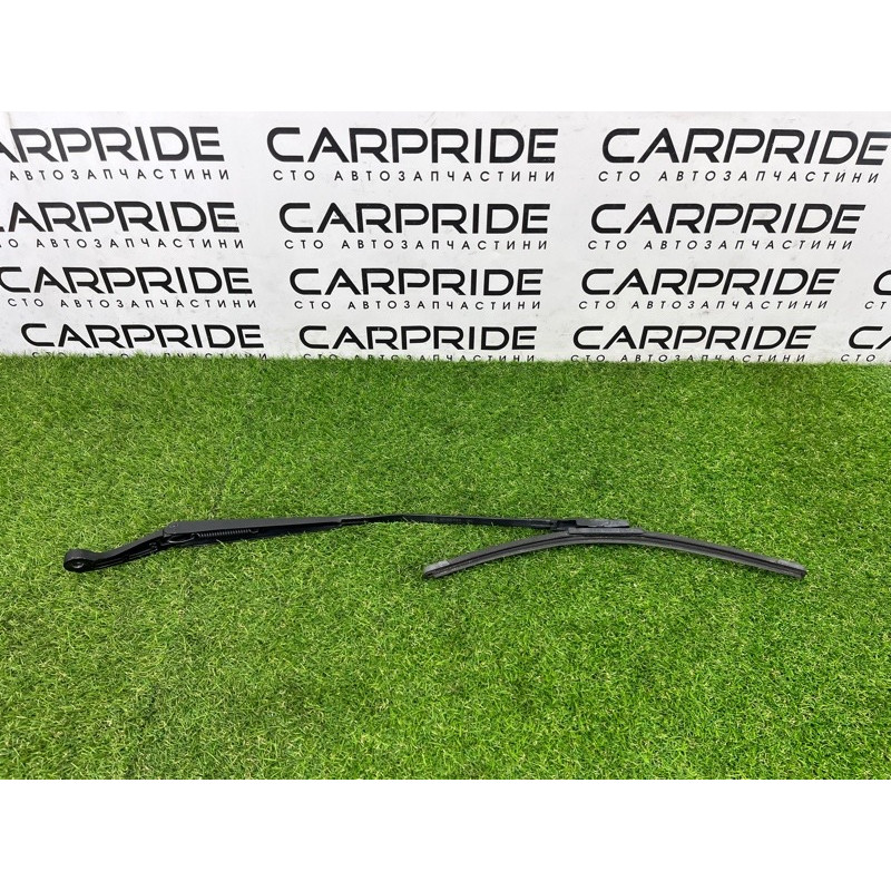 Поводок дворника (кузов и элементы) AUDI A3 8V 2015 1.8 8V1955408B1P9