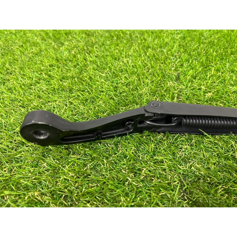 Поводок дворника (кузов и элементы) AUDI A3 8V 2015 1.8 8V1955408B1P9