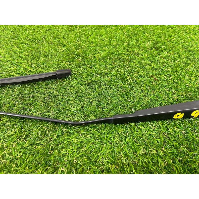 Поводок дворника (кузов и элементы) AUDI A3 8V 2018 2.0 CZRA 8V1955408E1P9