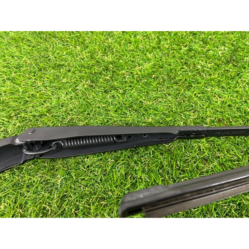 Поводок дворника (кузов и элементы) BMW X3 F25 2012 3.0 61617213271