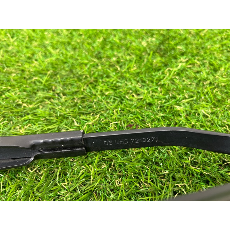 Поводок дворника (кузов и элементы) BMW X3 F25 2012 3.0 61617213271