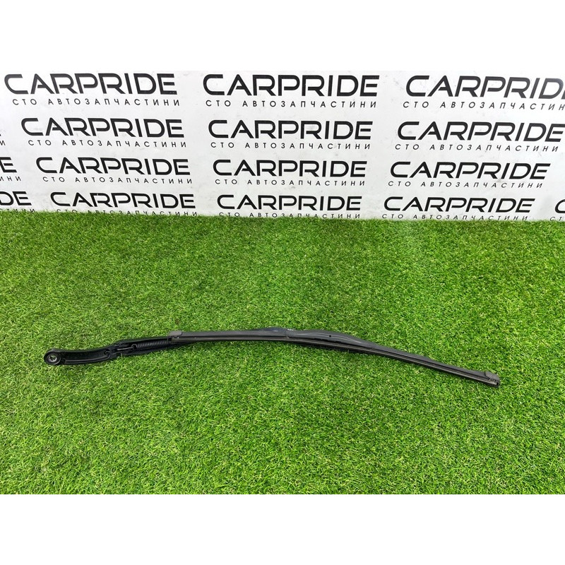 Поводок дворника (кузов и элементы) AUDI A3 8V 2018 2.0 CZRA 8V1955407E1P9