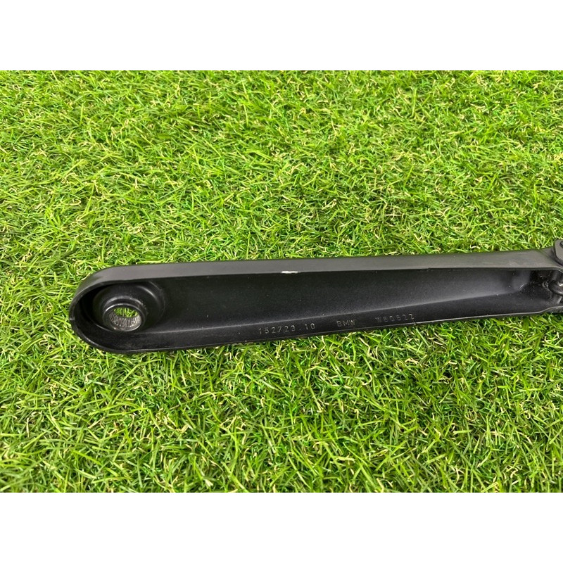 важіль щітки склоочисника (кузов і елементи) BMW 5-series G30 2017 2.0 B46B20 61619463860