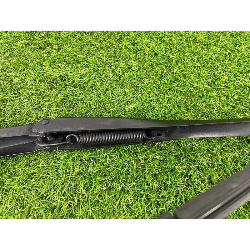 важіль щітки склоочисника (кузов і елементи) BMW 5-series G30 2017 2.0 B46B20 61619463860