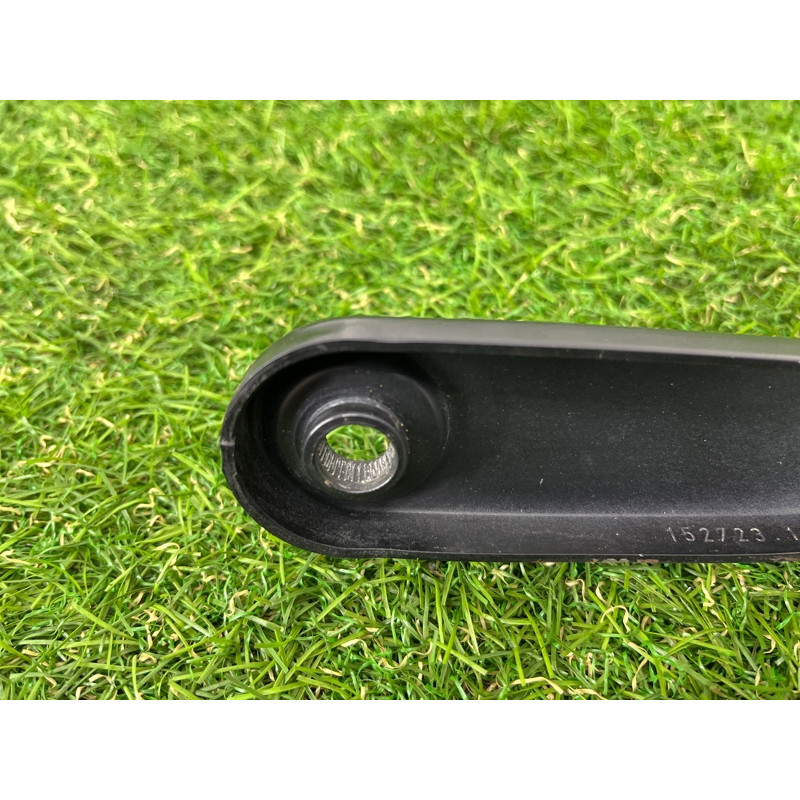 важіль щітки склоочисника (кузов і елементи) BMW 5-series G30 2017 2.0 B46B20 61619463860