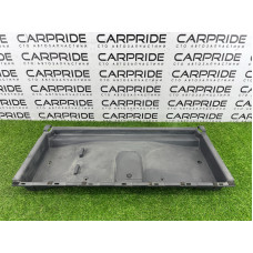 Лоток багажника