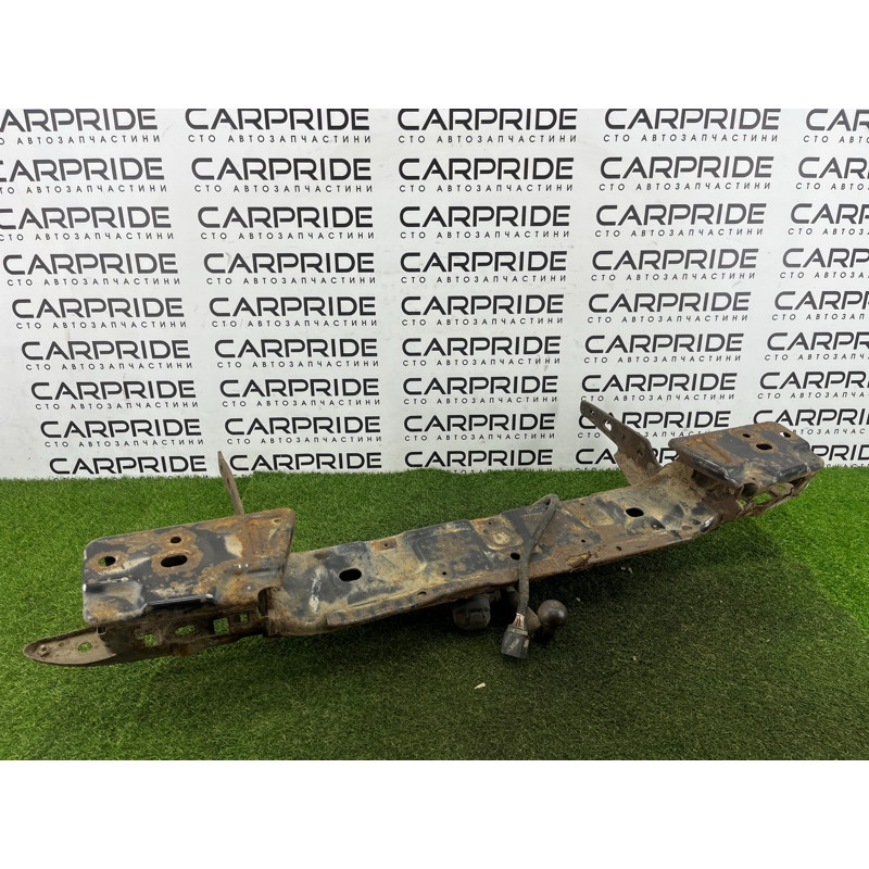 Усилитель бампера (наружные элементы кузова) Volkswagen Amarok 2H 2012 2.0 2H5807305S