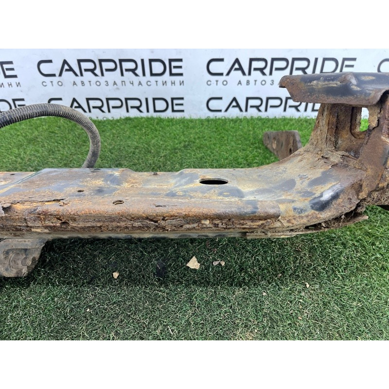 Усилитель бампера (наружные элементы кузова) Volkswagen Amarok 2H 2012 2.0 2H5807305S