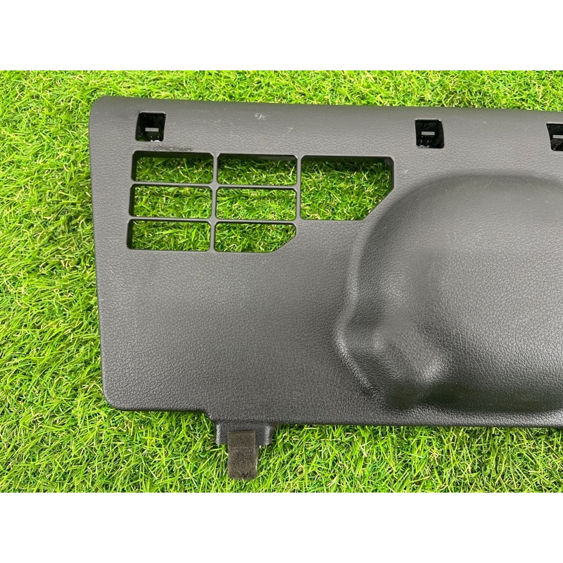 Накладка торпедо нижняя (салон) Hyundai Santa Fe TM 2019 2.4GDI 97285S2000