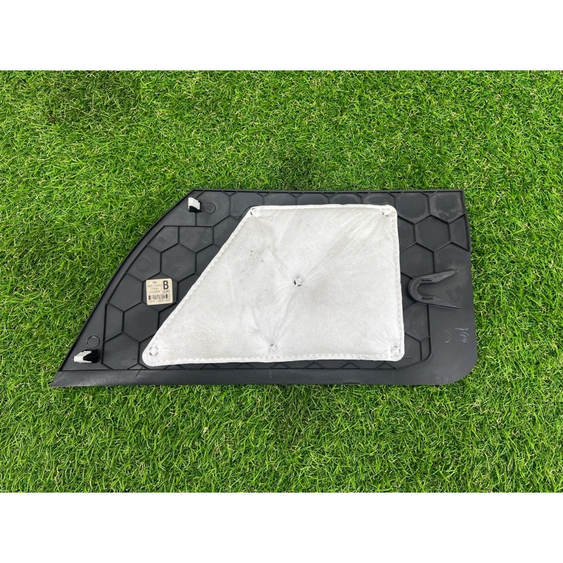 Накладка центральной консоли (салон) Hyundai Santa Fe TM 2019 2.4GDI 84614S2000NNB