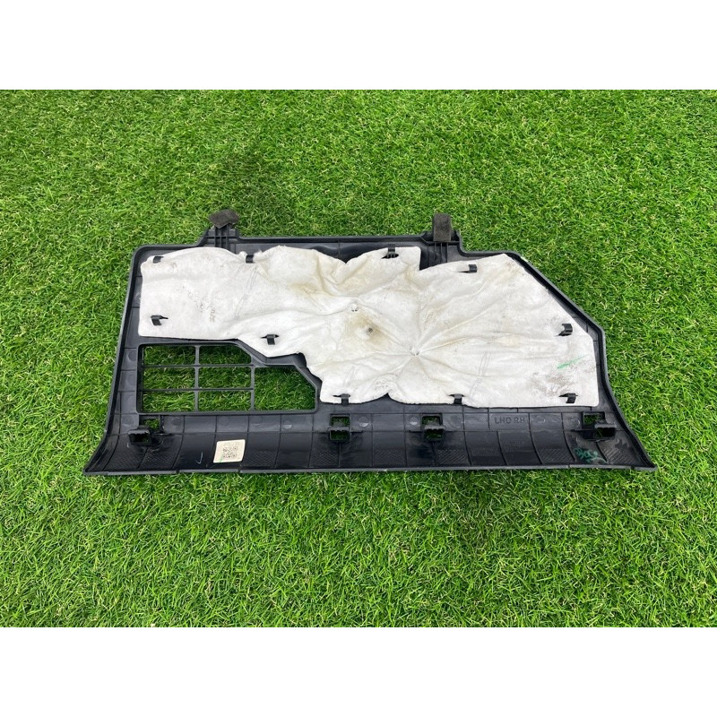 Накладка торпедо нижняя (салон) Hyundai Santa Fe TM 2019 2.4GDI 97285S2000