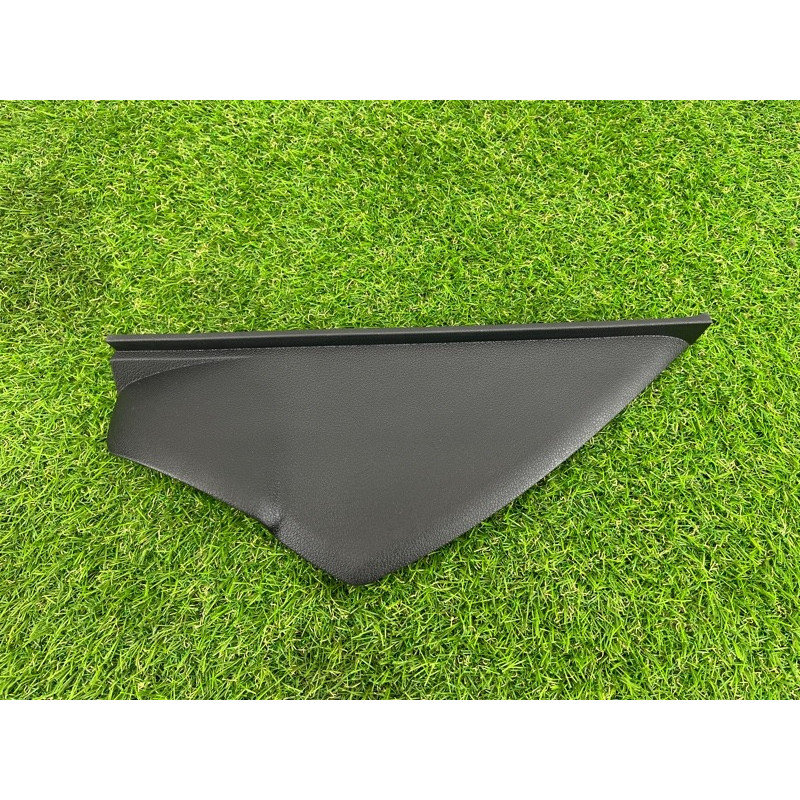 Накладка торпеды боковая (салон) Hyundai Santa Fe TM 2019 2.0 GDi Turbo 84785S2000NNB