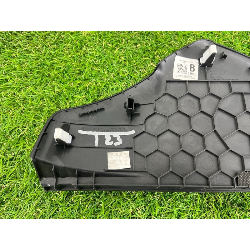 Накладка торпеды боковая (салон) Hyundai Santa Fe TM 2019 2.0 GDi Turbo 84785S2000NNB