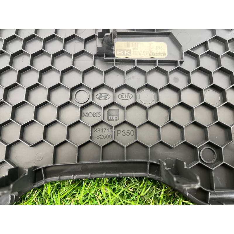 Крышка динамика в торпедо (салон) Hyundai Santa Fe TM 2019 2.4GDI 84715S2500NNB