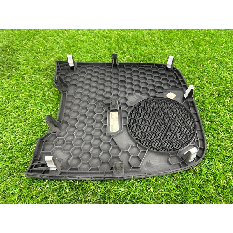 Крышка динамика в торпедо (салон) Hyundai Santa Fe TM 2019 2.0 GDi Turbo 84715S2000NNB