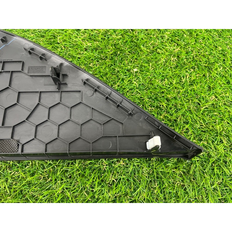 Накладка торпеды боковая (салон) Hyundai Santa Fe TM 2019 2.4GDI 84785S2000NNB