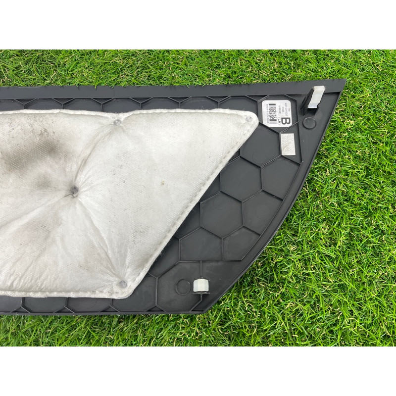 Накладка центральной консоли (салон) Hyundai Santa Fe TM 2019 2.4GDI 84614S2000NNB