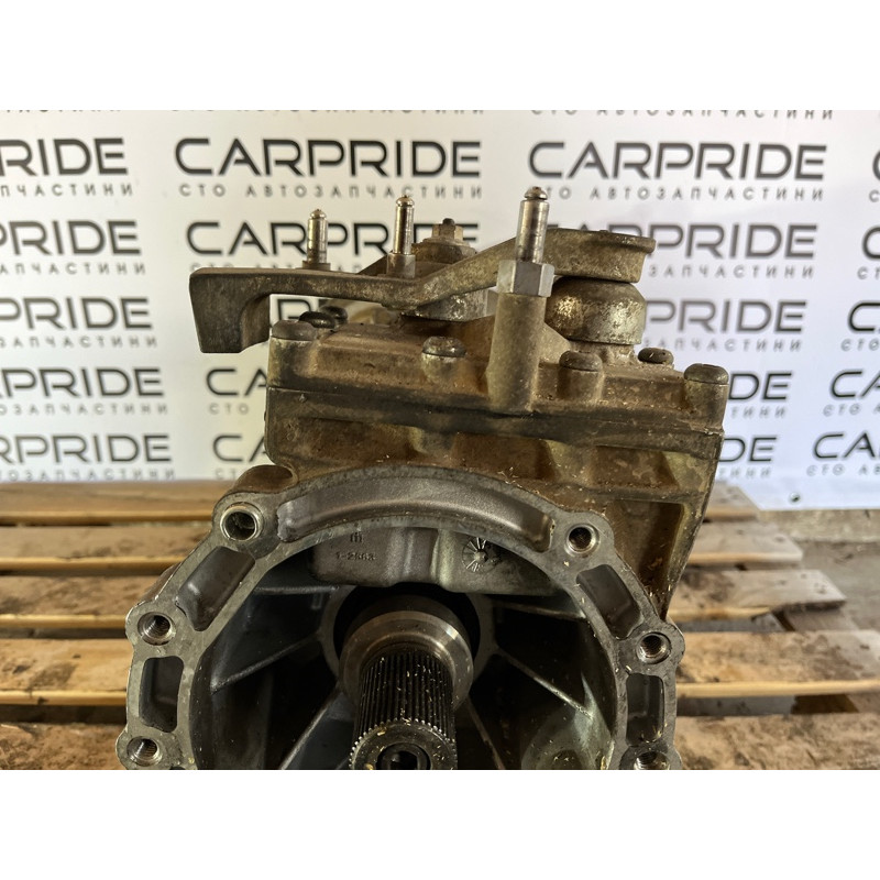 МКПП (трансмиссия) Volkswagen Amarok 2H 2012 2.0 0C6300020G