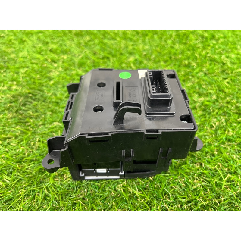 Блок кнопок (электрика / кнопки) Hyundai Santa Fe TM 2019 2.4GDI 93310S2020VCS