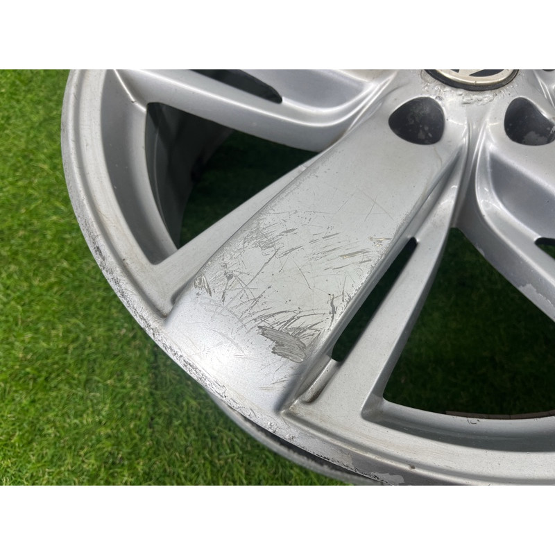 Комплект дисков 5x120 R19 8.0Jx19H2 ET43 (диски на авто) Volkswagen Amarok 2H 2012 2.0 2H0601025C8Z8