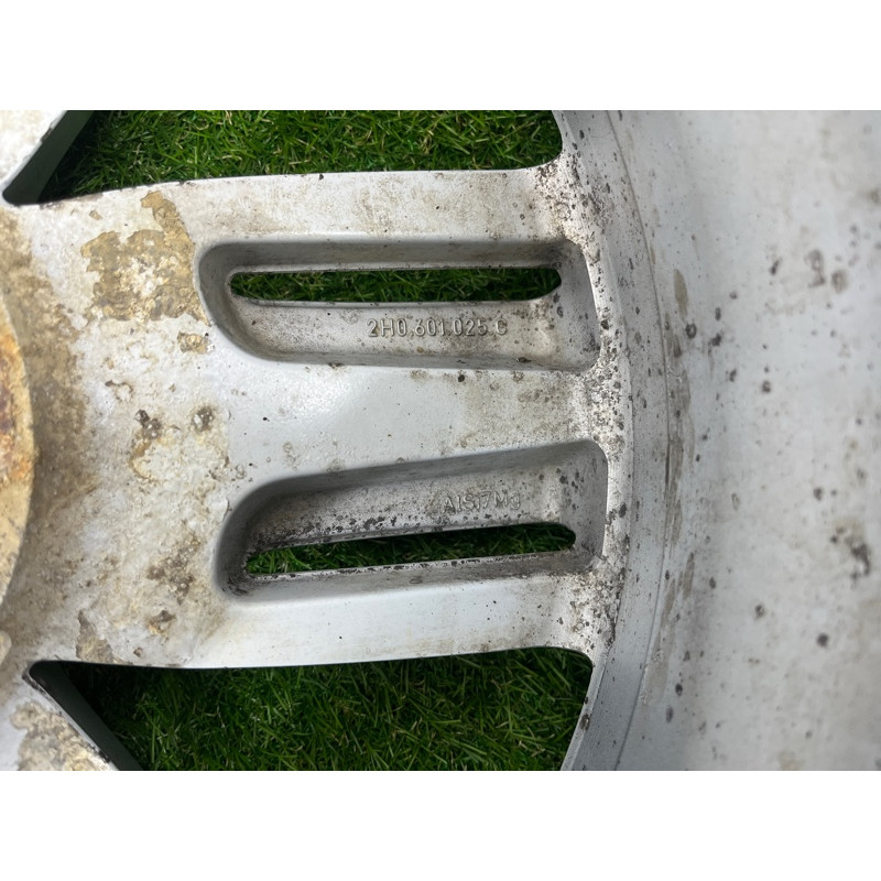 Запасное колесо (аксессуары) Volkswagen Amarok 2H 2012 2.0 2H0601025C8Z8