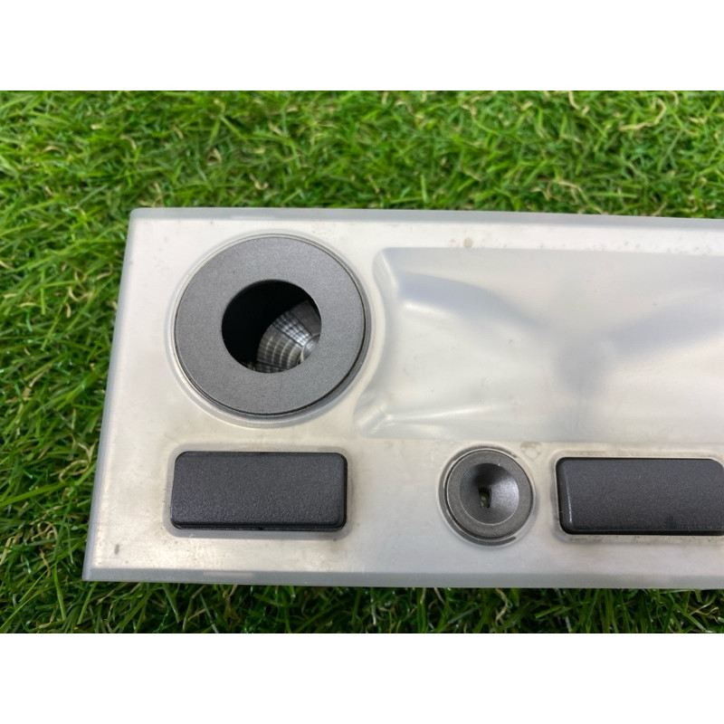 Плафон салона (салон) BMW 7-series E65 N62B44 63318379700