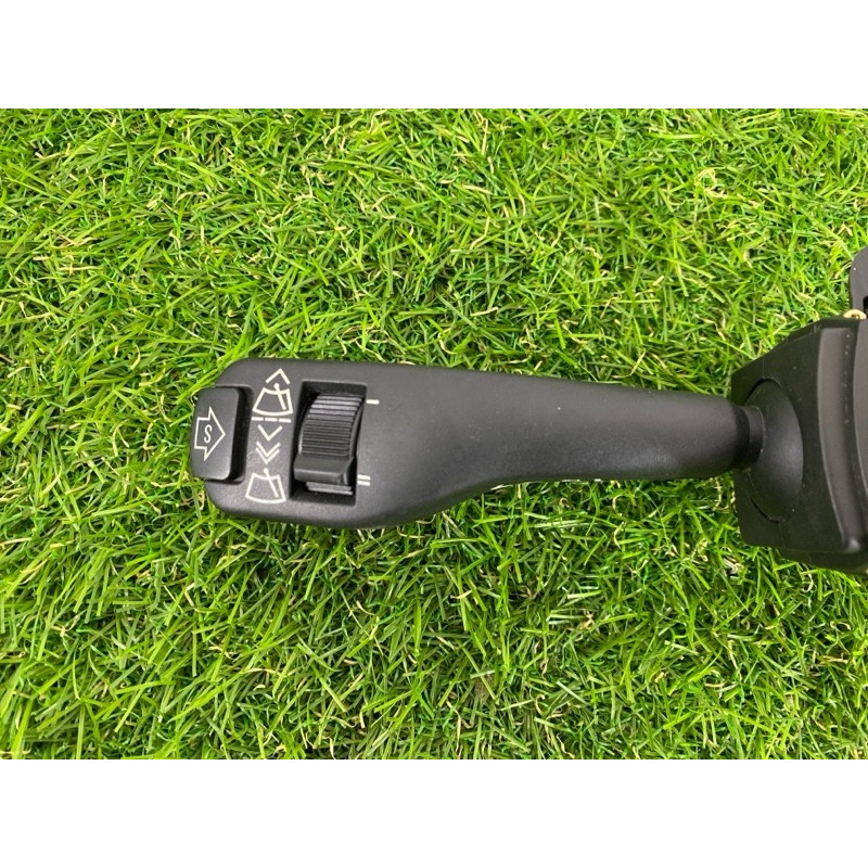 Перемикач двірників (електрика) BMW X5 E53 2003 M62B44 8375408