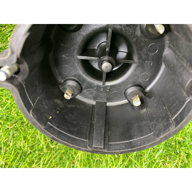 Крышка бегунка (двигатель и элементы) Land Rover Freelander L314 1.8B