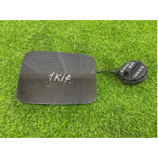 Лючок топливного бака