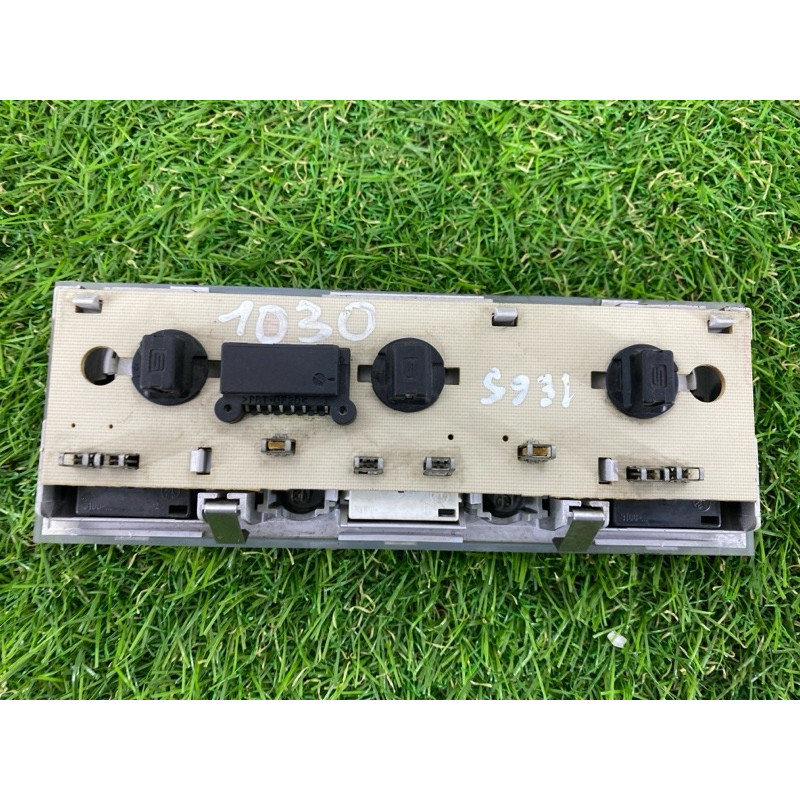 Плафон салона (салон) BMW 7-series E65 N62B44 63.31-8379699