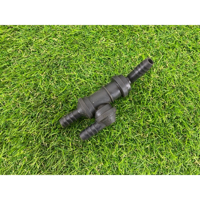 Обратный клапан (топливная система) BMW 5-series E39