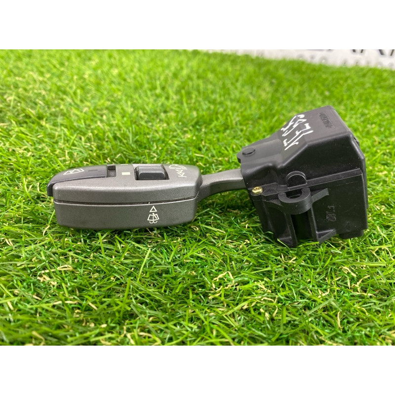 Переключатель дворников (электрика) BMW 7-series E65 N62B44 6911519