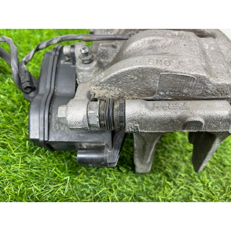 Суппорт тормозной (тормозная система) AUDI Q7 4M 2018 3.0 TFSi 4M0615404A